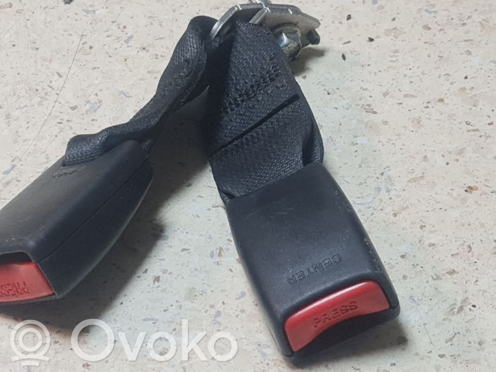 Mazda 3 II Vidējās jostas sprādze (aizmugurē) 