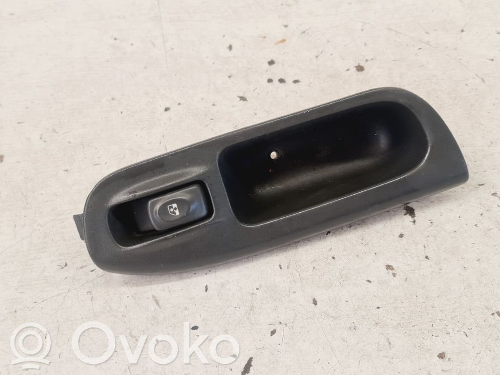 Renault Scenic I Electric window control switch 