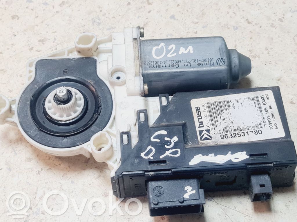 Silnik regulatora szyby drzwi przednich   9632531780,5512000177,990182200