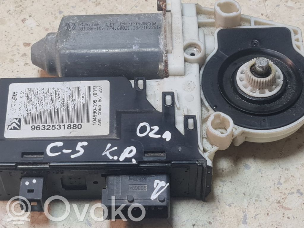 Citroen C5 Priekšpusē loga pacēlāja motoriņš 