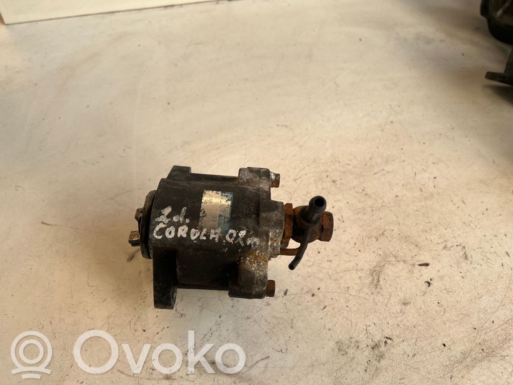 Toyota Corolla E120 E130 Vacuum pump 