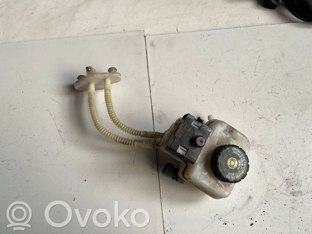 Opel Meriva A Jarrunestesäiliö 