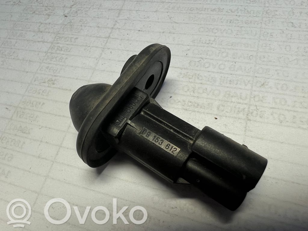 Opel Meriva A Sensor de la puerta trasera 