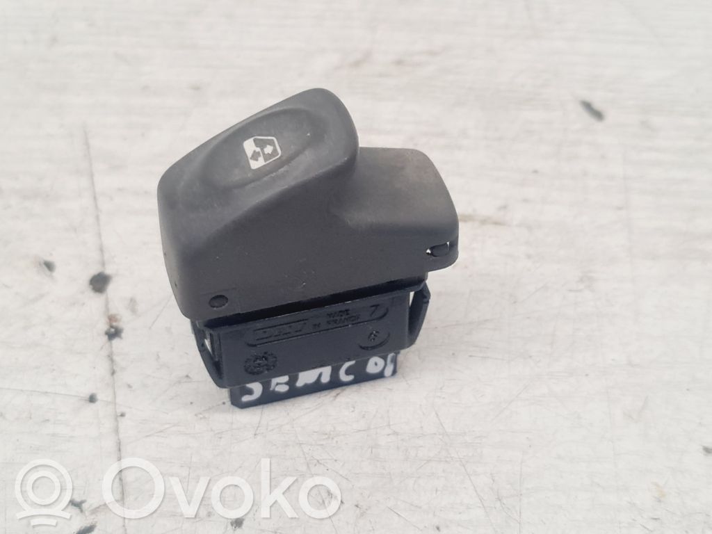 Renault Scenic I Electric window control switch 