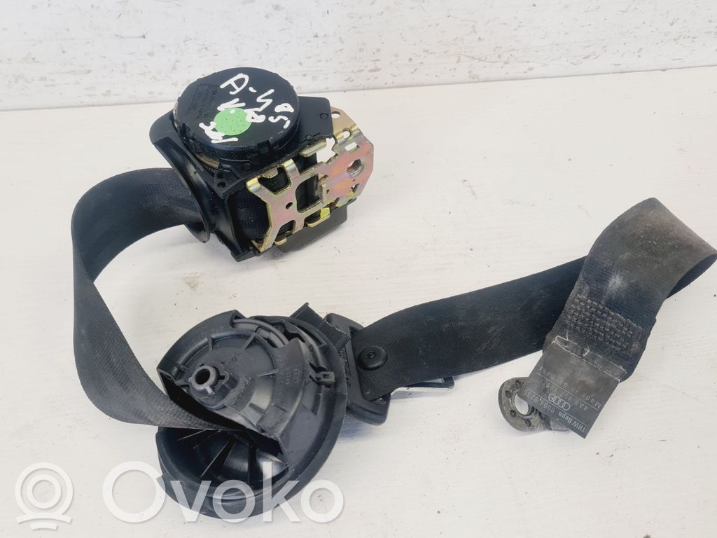Audi A4 S4 B5 8D Cinturón trasero 