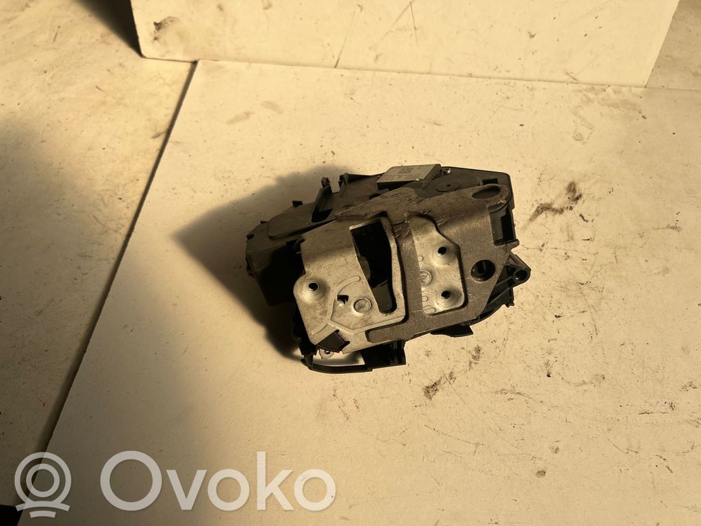 Ford Focus Front door lock 