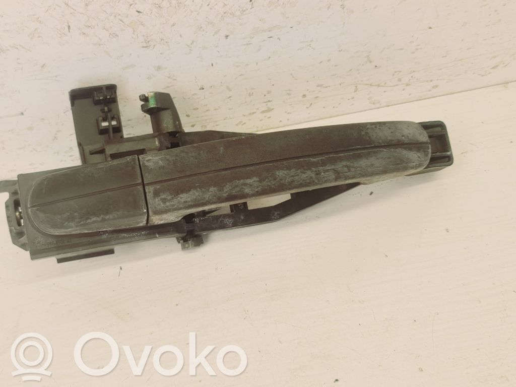 Ford Focus Manecilla externa puerta trasera 
