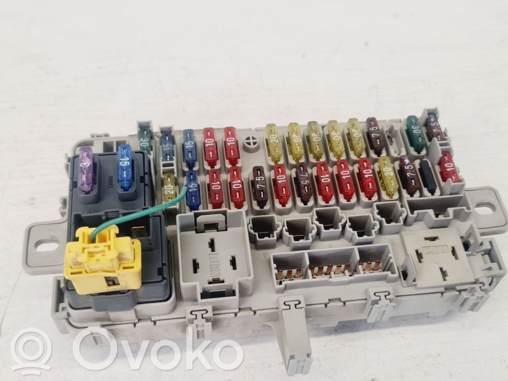 Rover 414 - 416 - 420 Módulo de fusible 