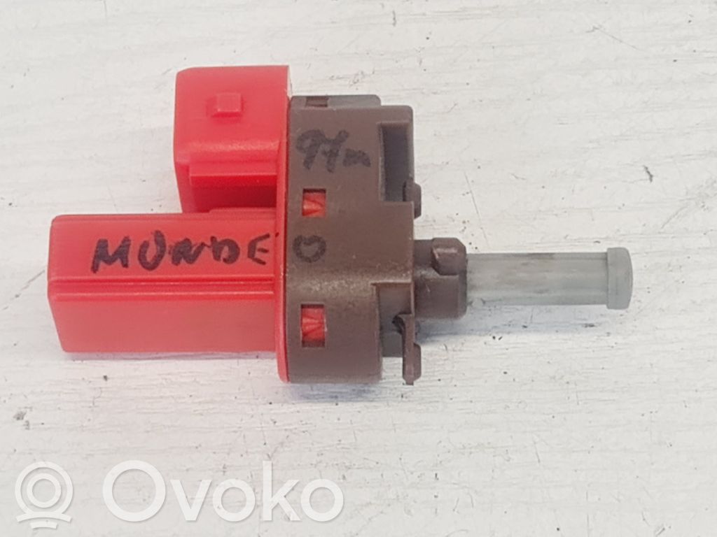 Ford Mondeo MK II Brake pedal sensor switch 