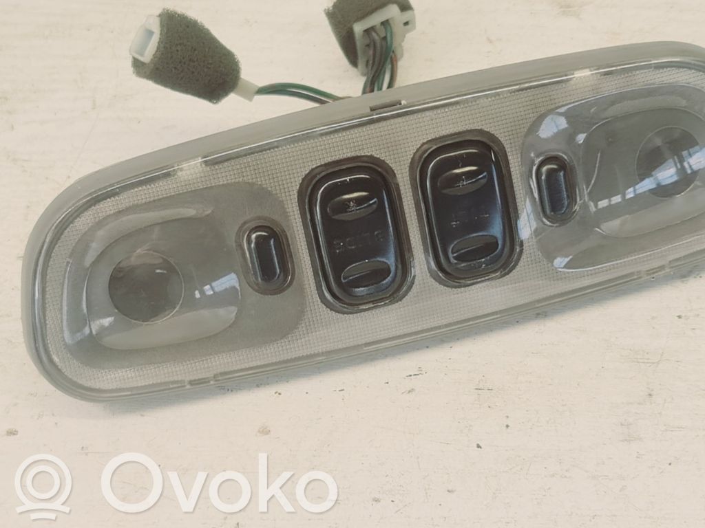 Mazda 626 Luz del asiento delantero 