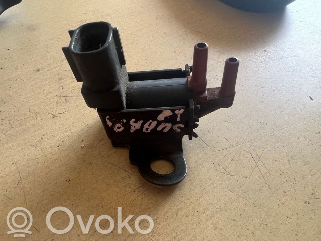 Subaru Impreza I Válvula de vacío 