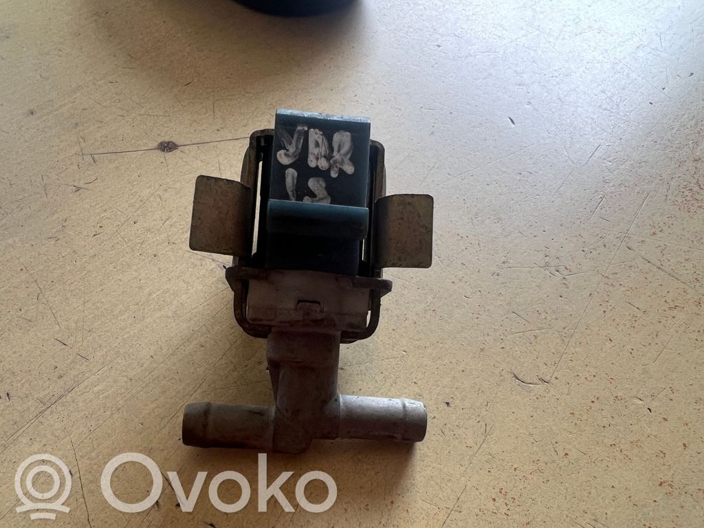 Toyota Yaris Válvula de vacío 