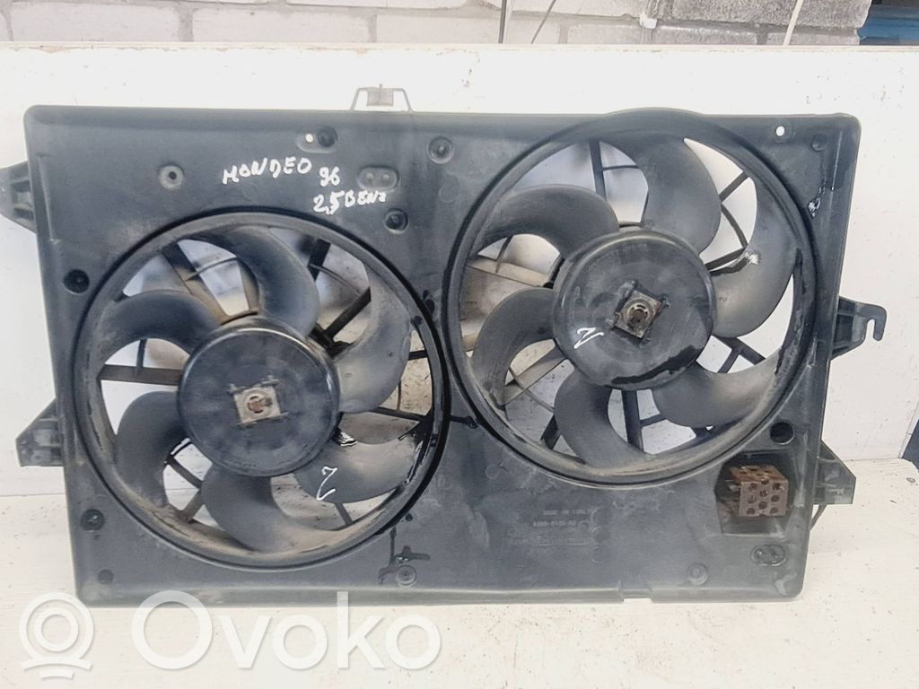 Osłona wentylatora chłodnicy   95BB8146BA,95BB8146BA