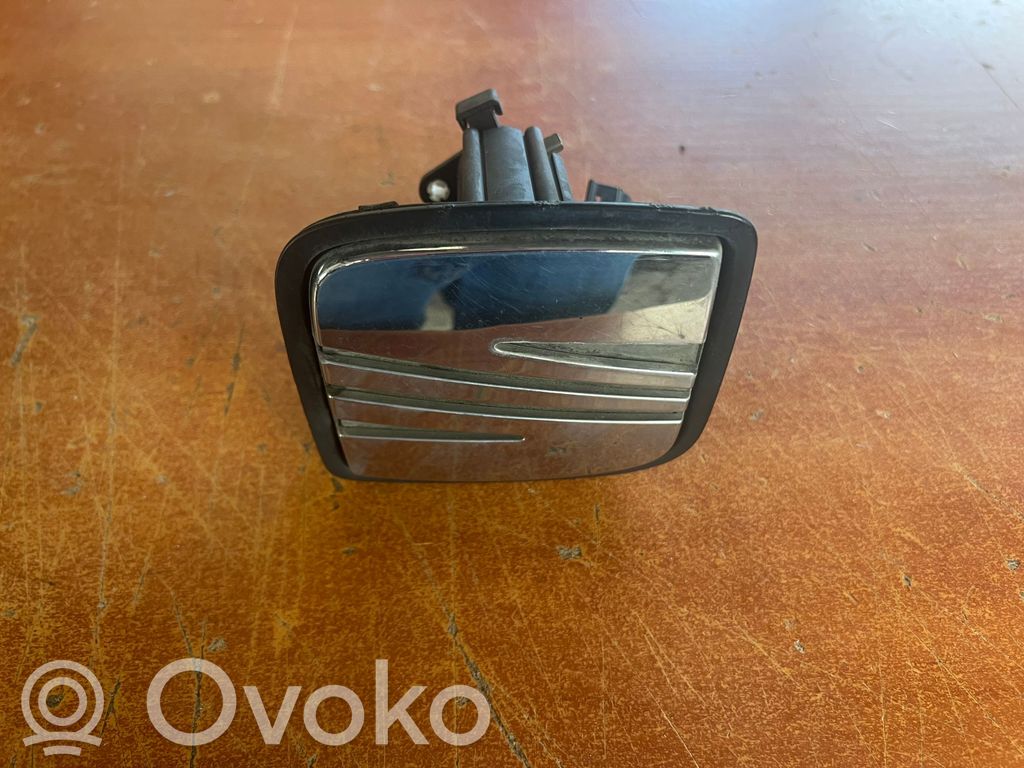 Seat Ibiza II (6k) Tailgate/trunk/boot exterior handle 