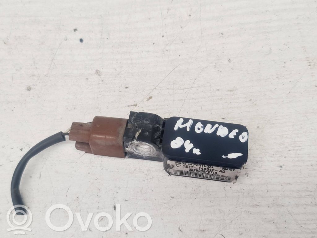 Ford Mondeo Mk III Oro pagalvių smūgio daviklis 