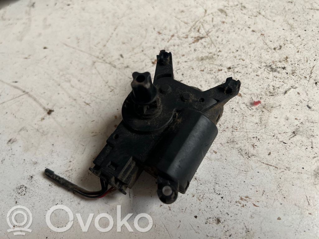 Opel Astra H Air flap motor/actuator 
