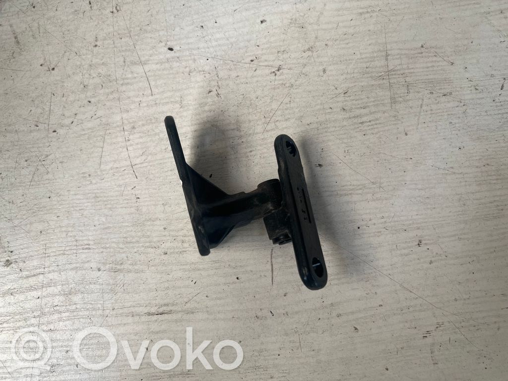 Front door upper hinge