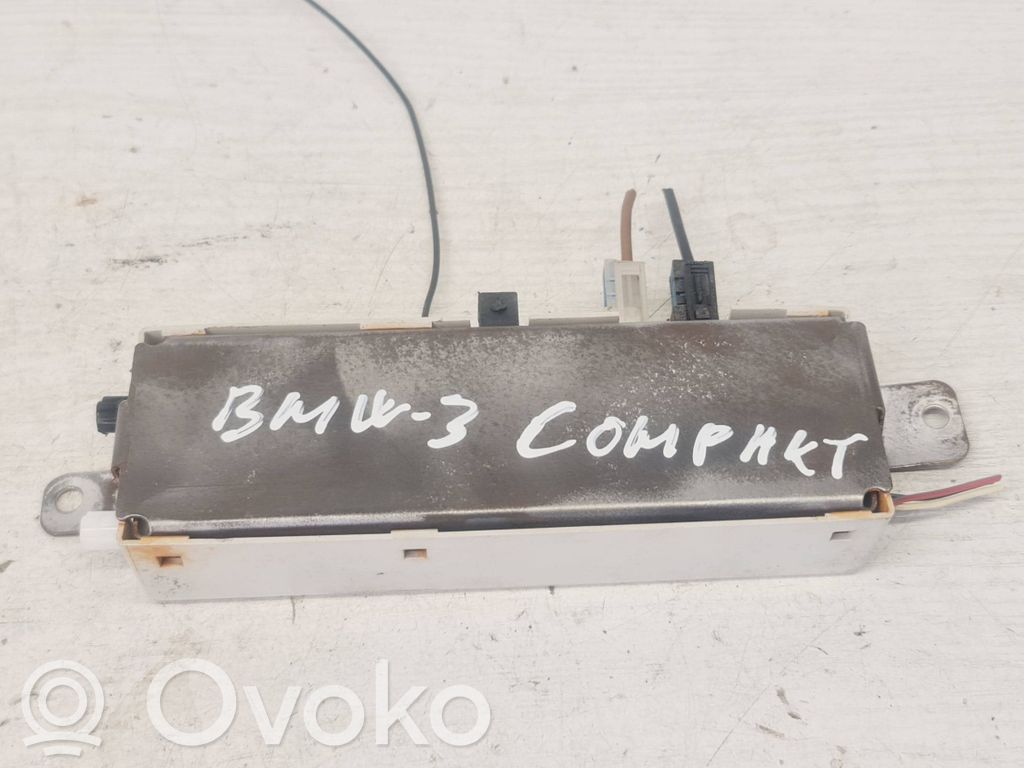 BMW 3 E46 Antenos stiprintuvas 