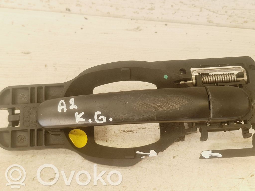 Audi A2 Ārējais atvēršanas rokturis 
