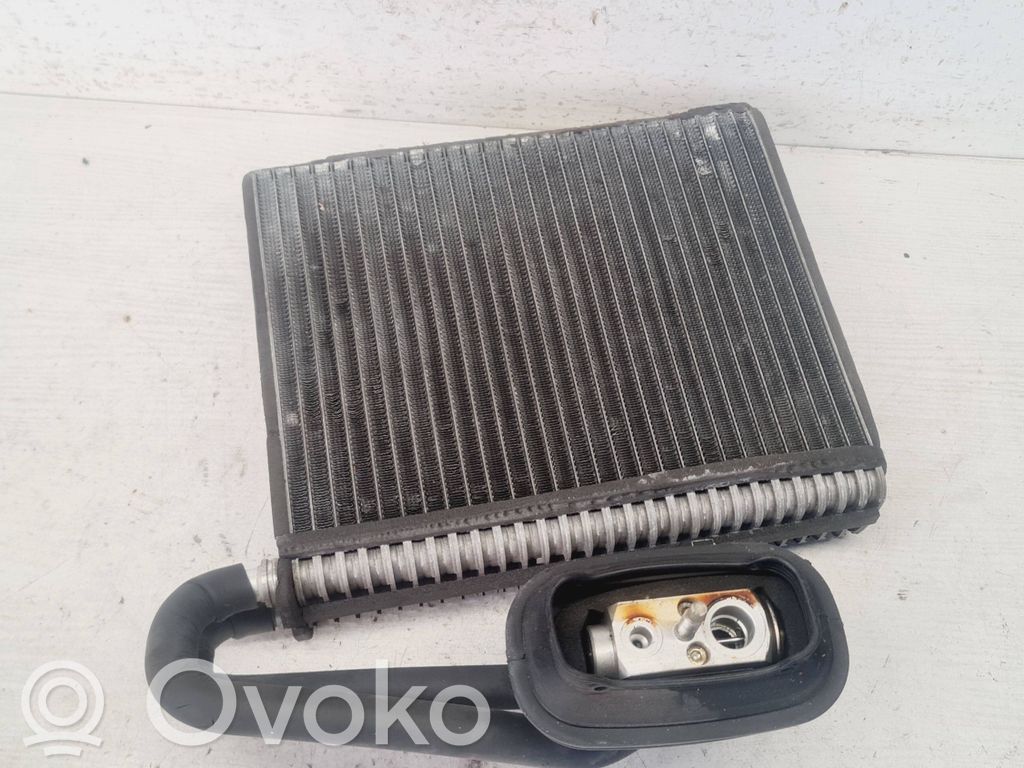 Condenseur de climatisation   665068D,TD218,9180166,327300