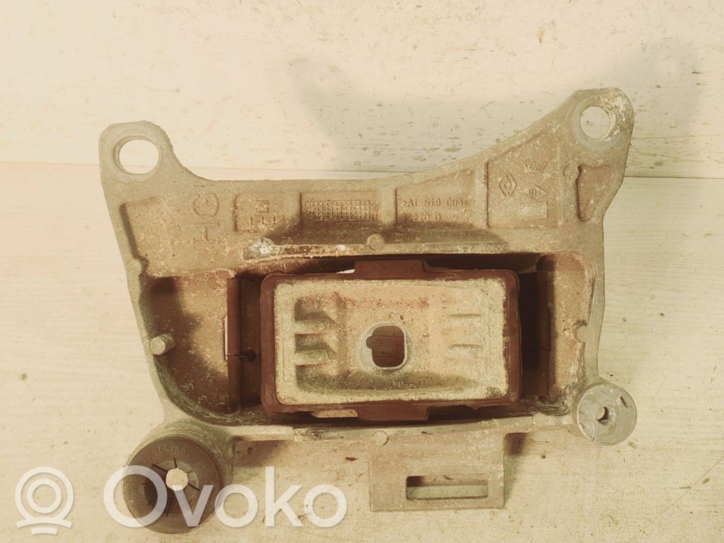 Renault Megane III Gearbox mount 