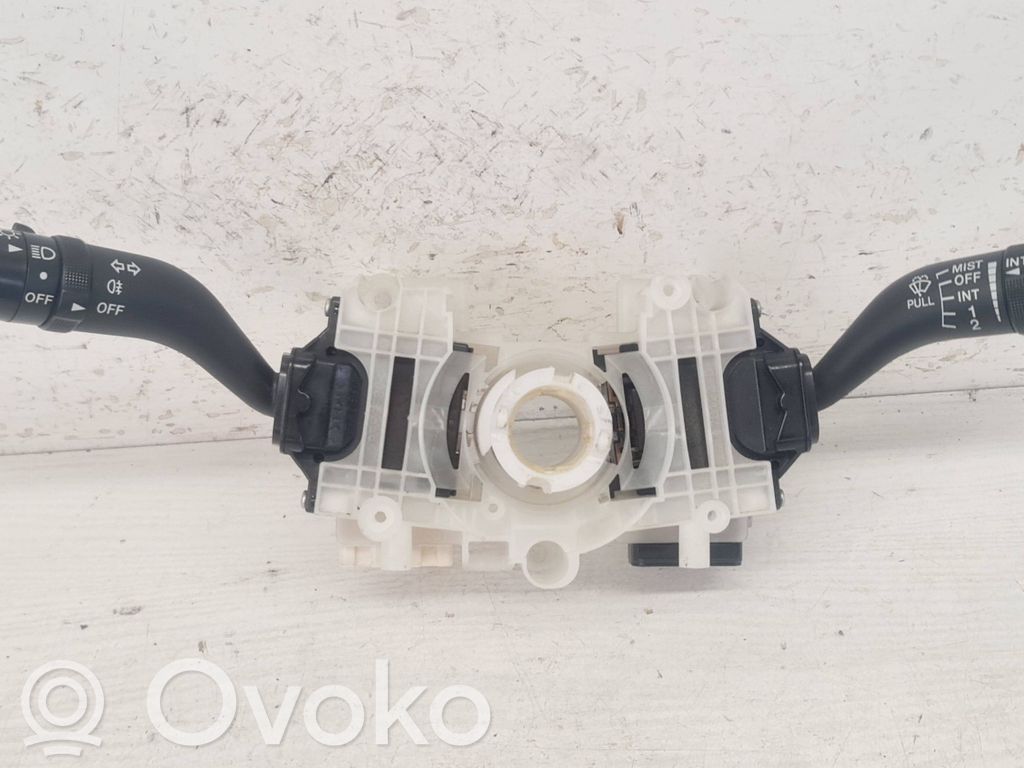 Mazda 6 Wiper turn signal indicator stalk/switch 