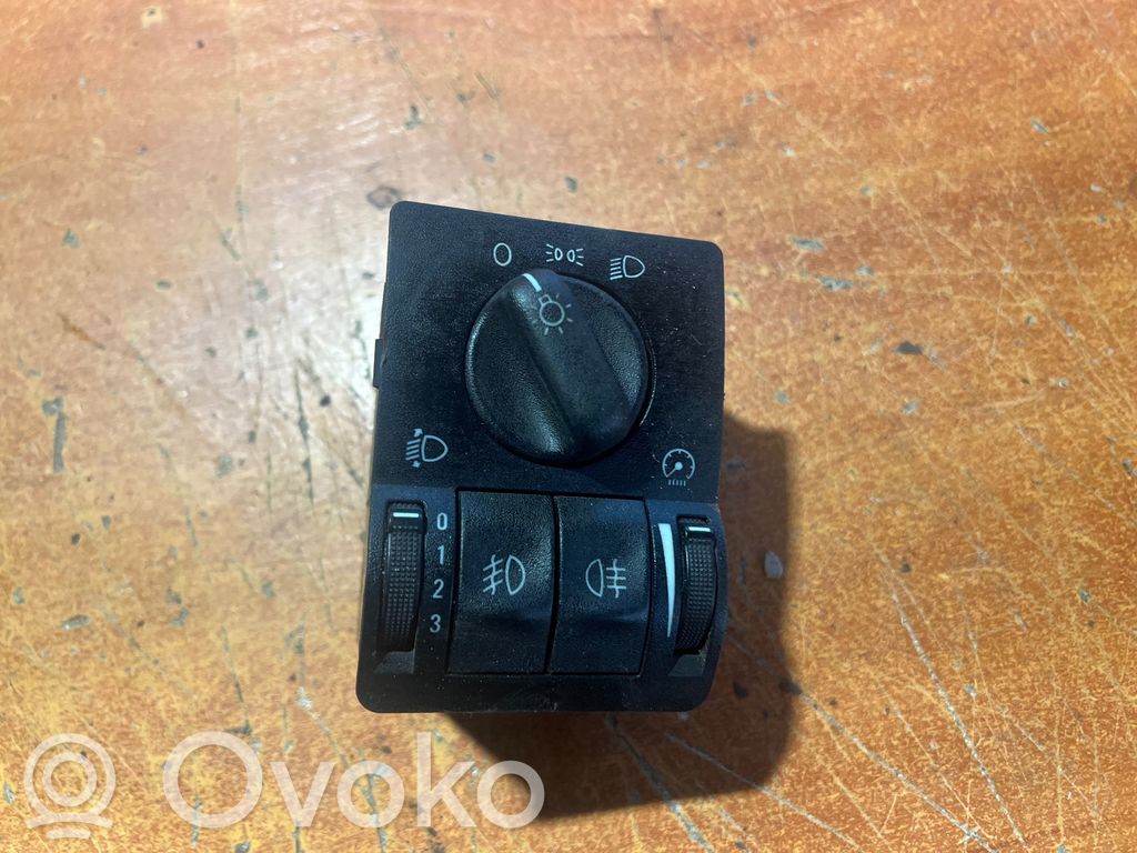Opel Astra G Interruptor de luz 
