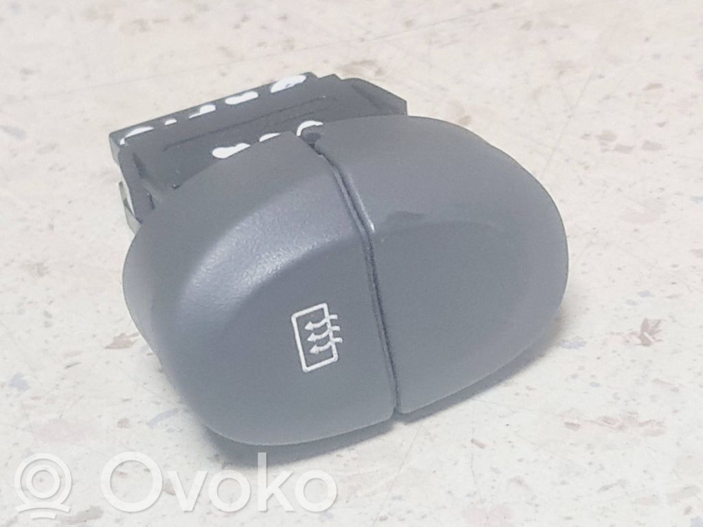 Renault Scenic I Windscreen/window heater switch 