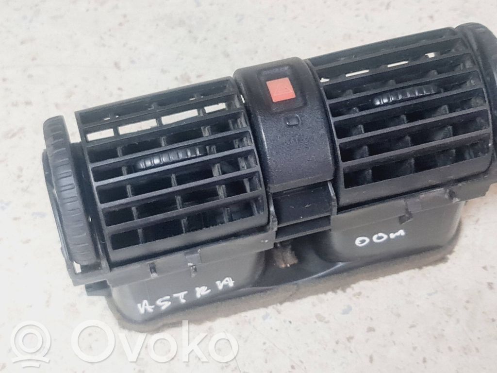 Opel Astra G Dash center air vent grill 