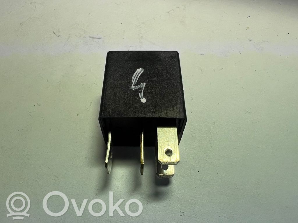 Opel Astra G Other relay 