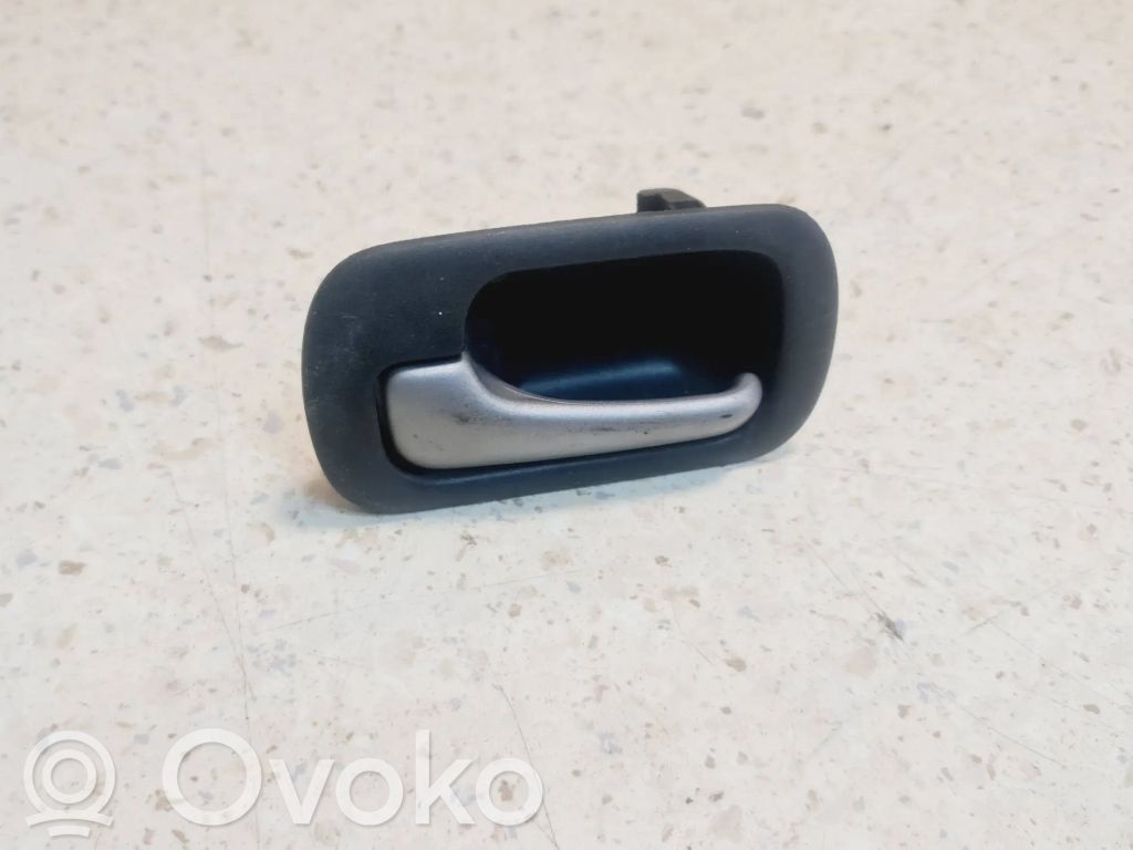 Honda HR-V Front door interior handle 
