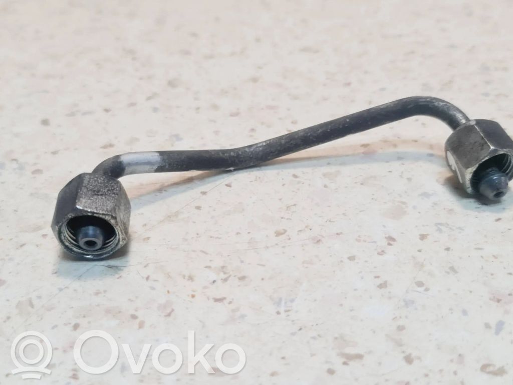 Audi A6 S6 C6 4F Kraftstoffleitung 