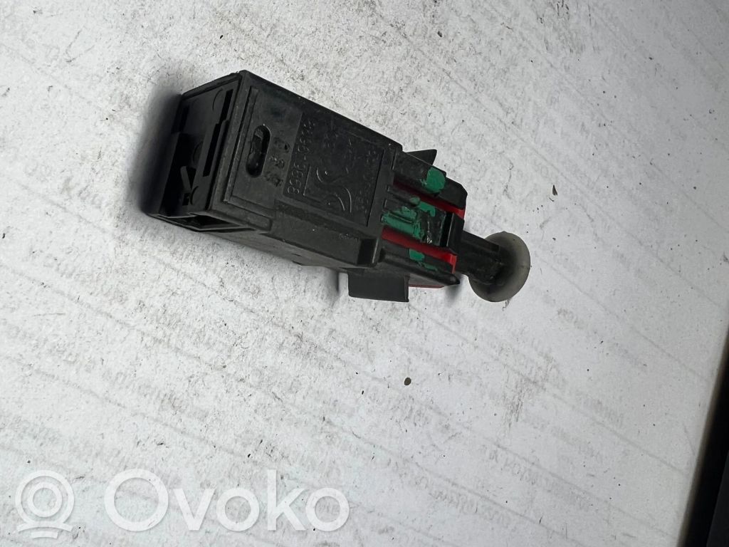 Opel Zafira B Czujnik pedału hamulca / stopu 