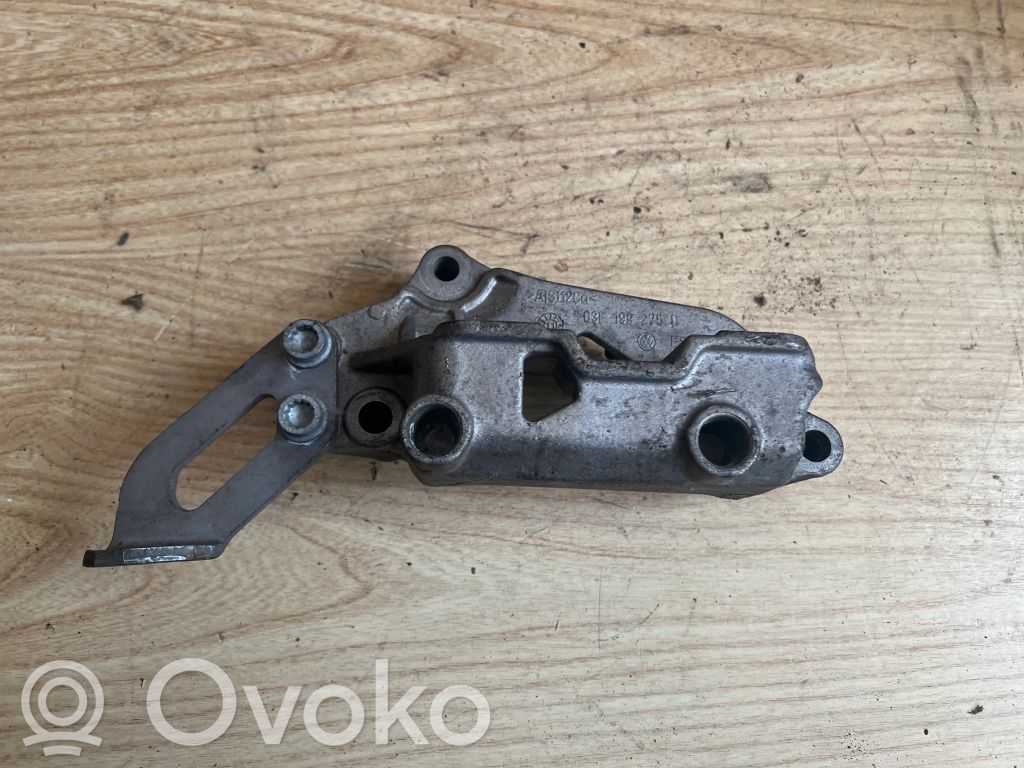 Skoda Yeti (5L) Engine mounting bracket 