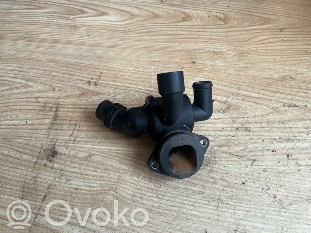 Audi A4 S4 B8 8K Termostato 