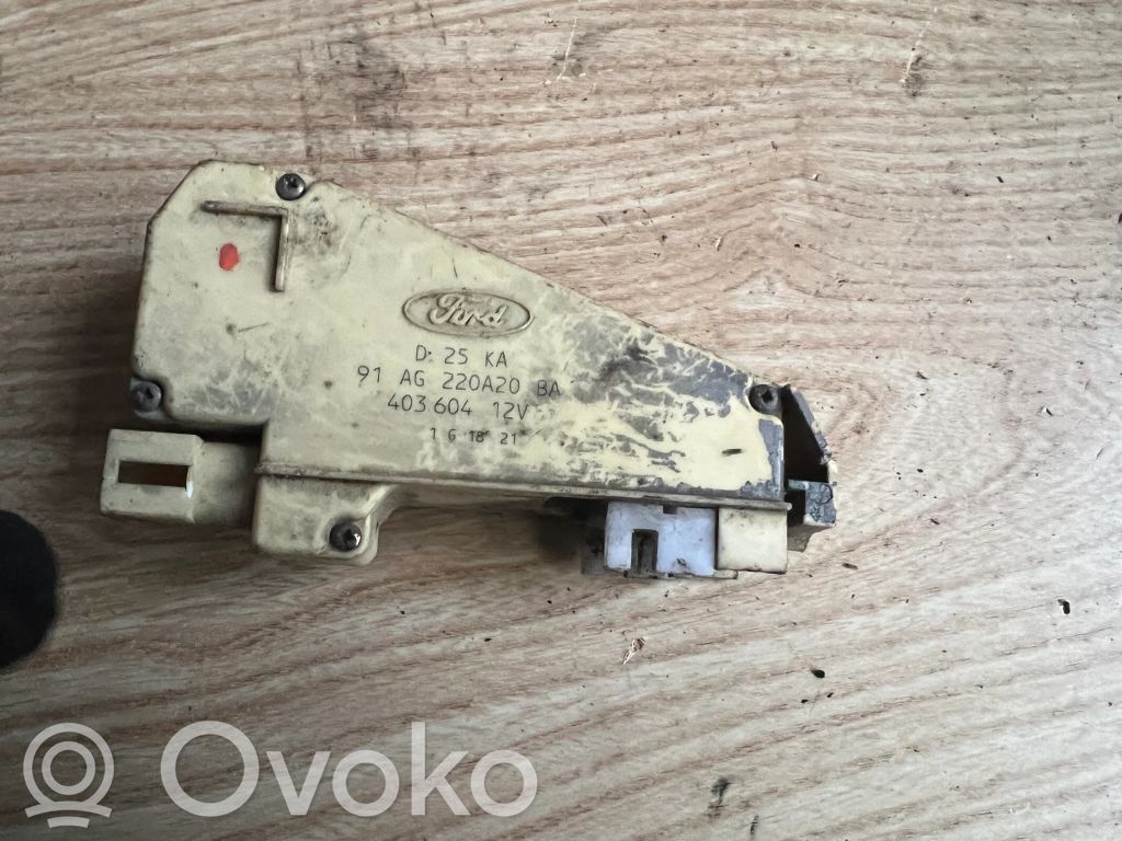 Ford Escort Centrālās atslēgas motoriņš 