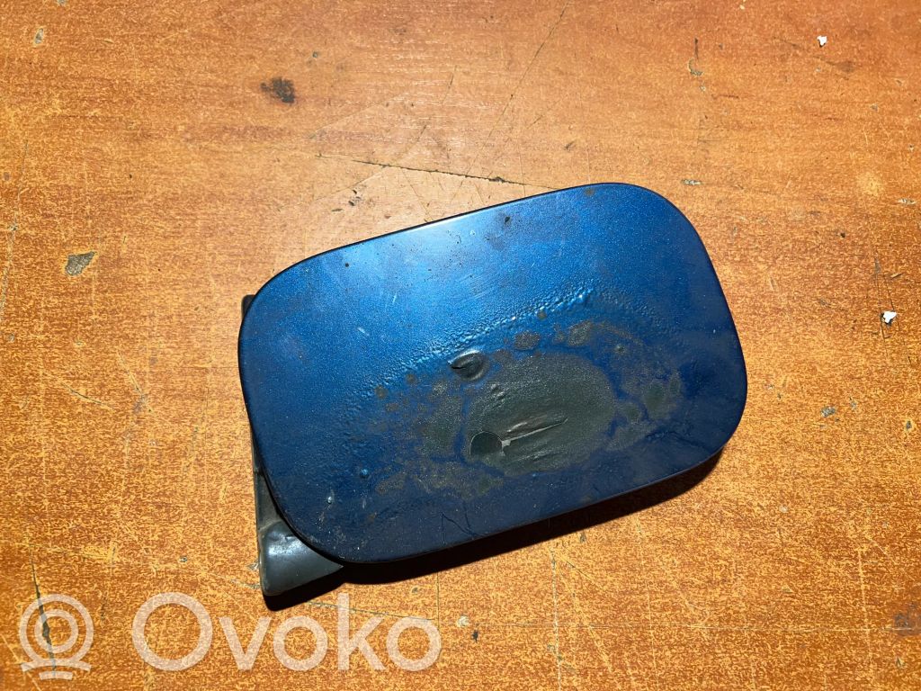 Klapka wlewu paliwa   8E0809905B