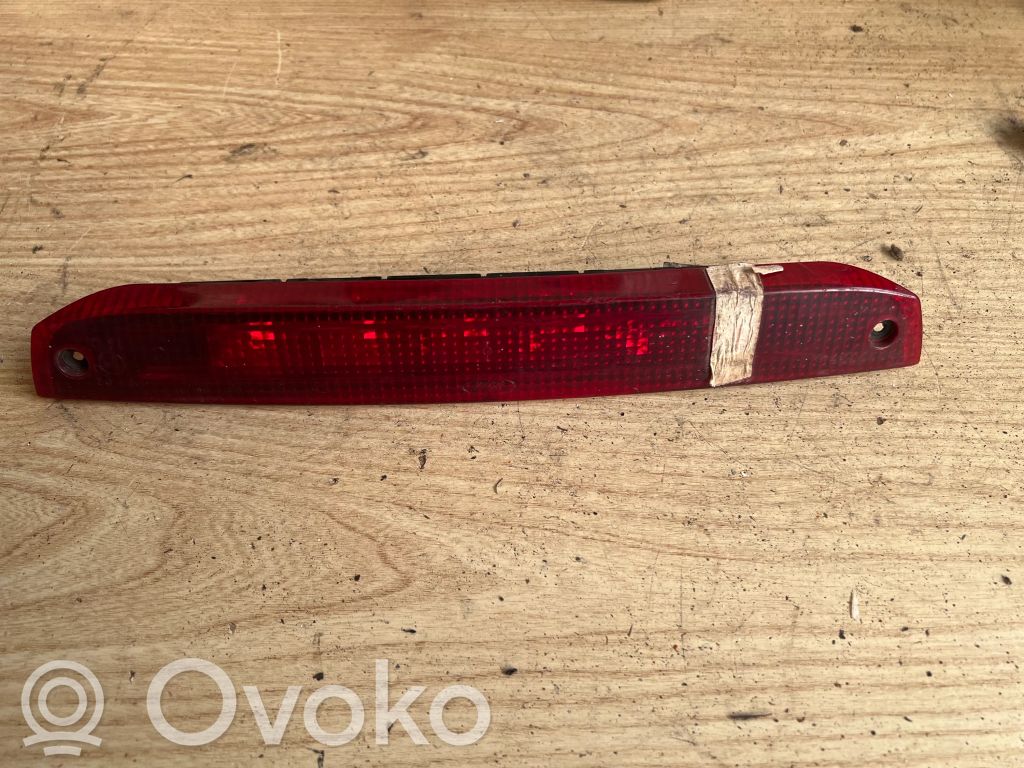 Ford Focus Third/center stoplight 