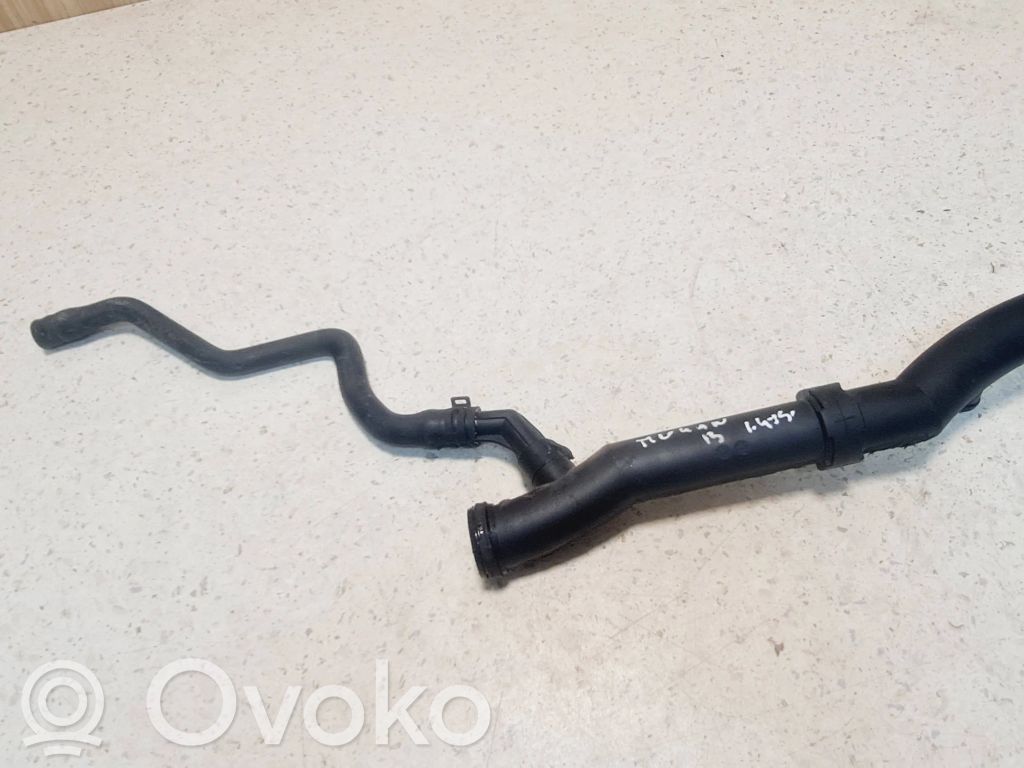 Volkswagen Tiguan Engine coolant pipe/hose 