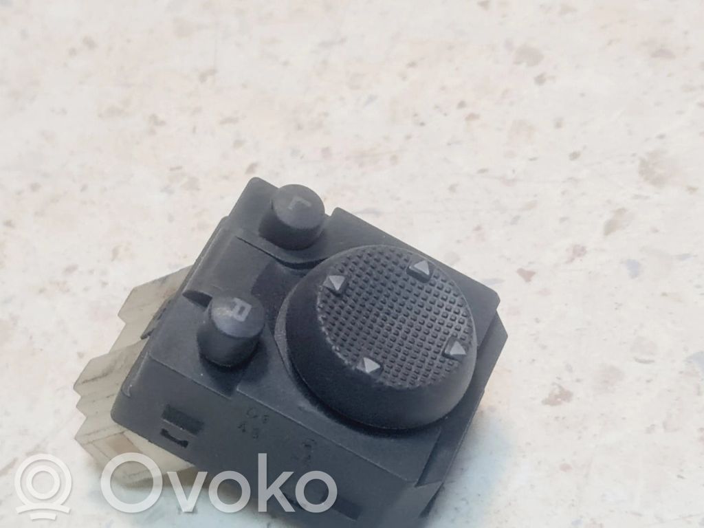 Ford Galaxy Wing mirror switch 