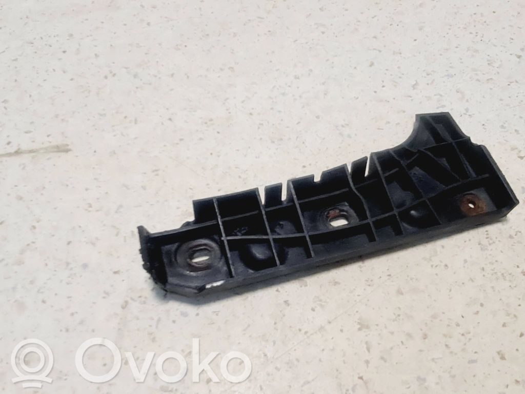 Audi A6 S6 C5 4B Front bumper mounting bracket 