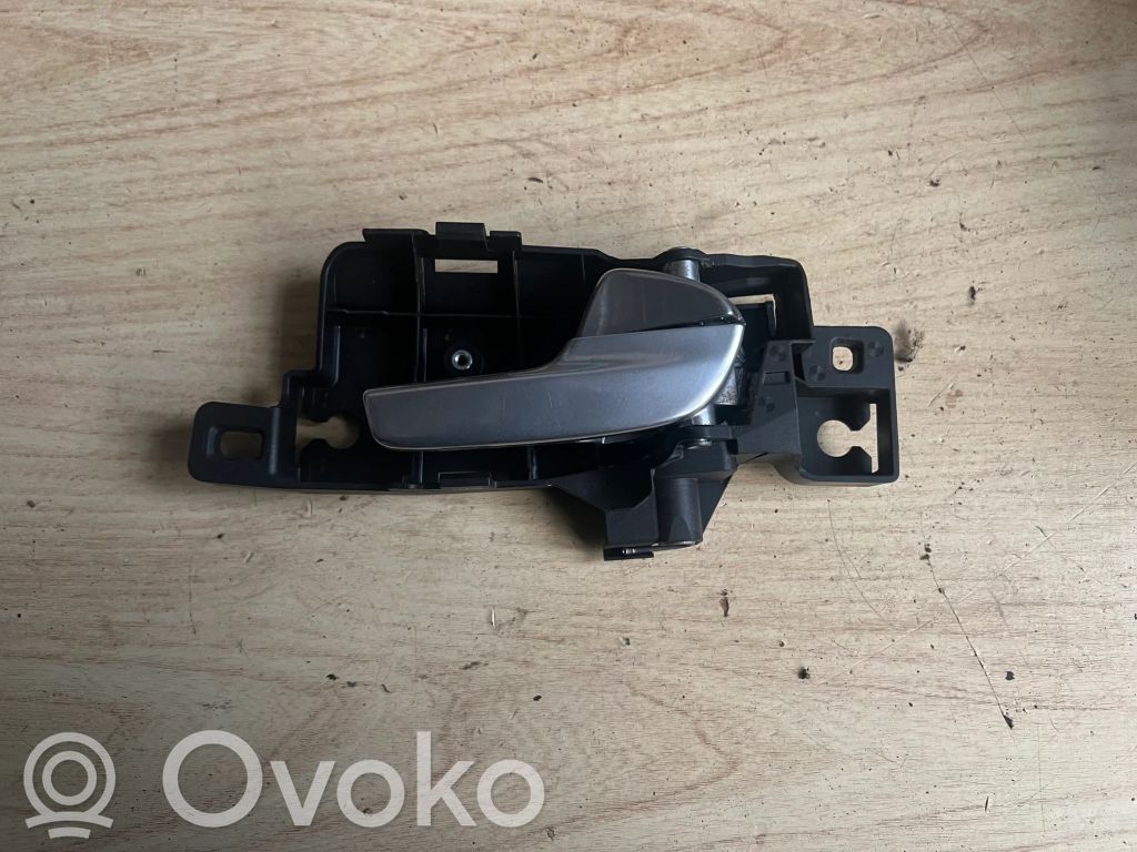 Ford Mondeo MK IV Manecilla interna puerta delantera 