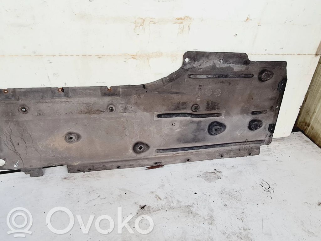 BMW 3 E90 E91 Osłona środkowa podwozia 