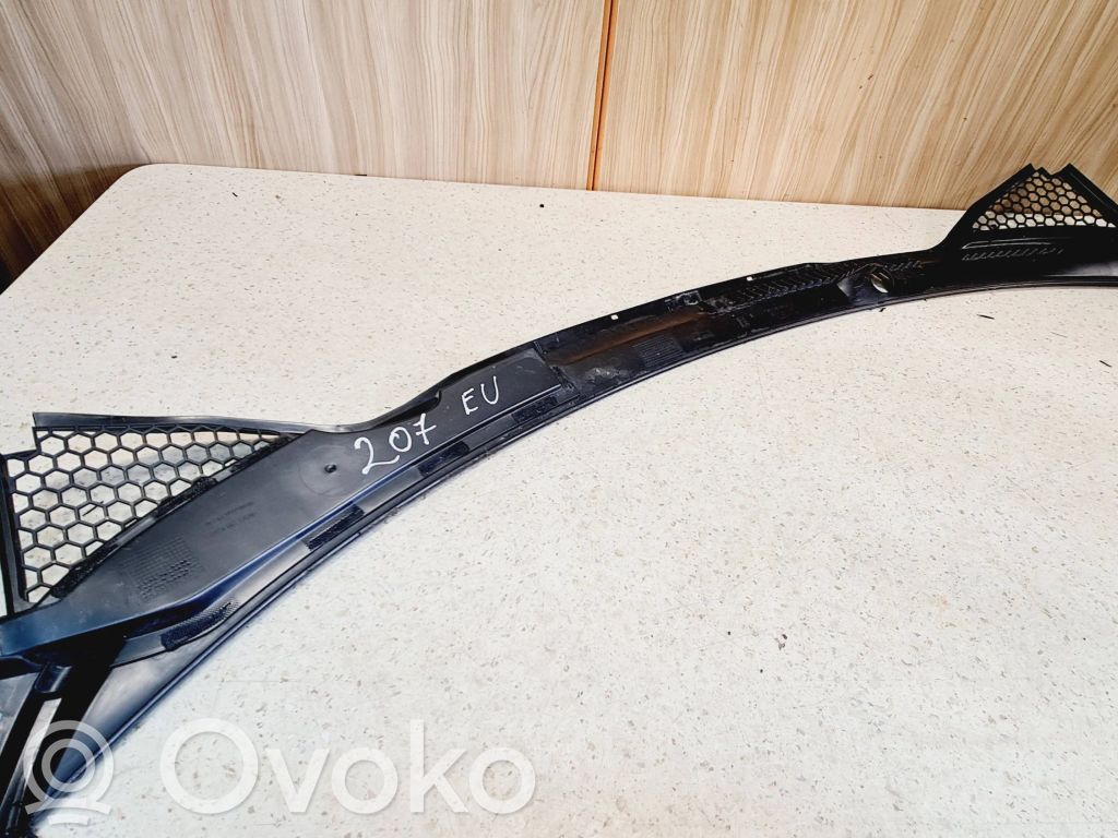 Peugeot 207 Wiper trim 