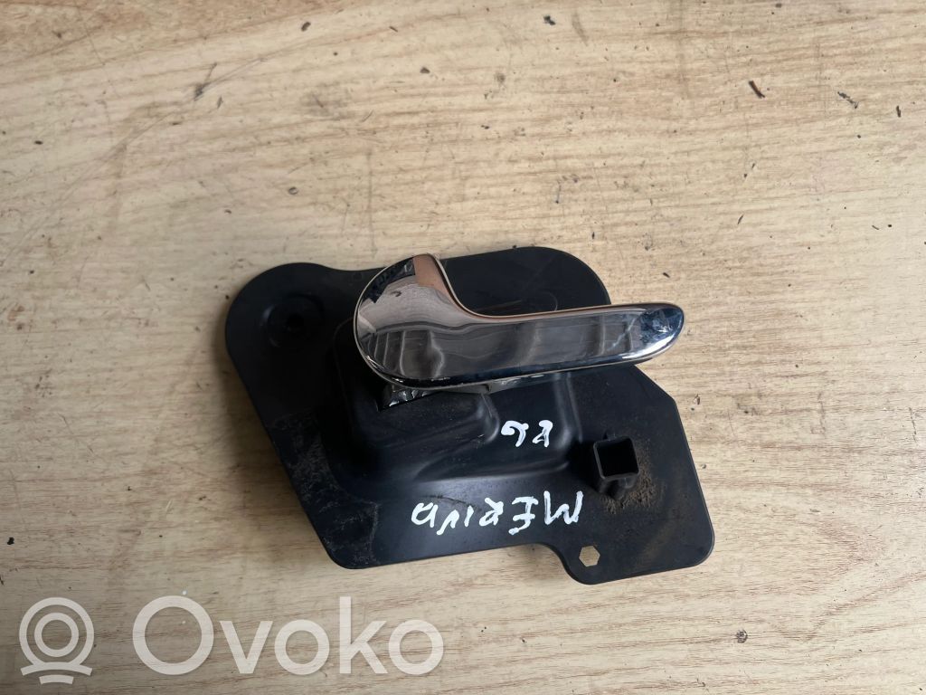 Opel Meriva A Manecilla interna puerta trasera 