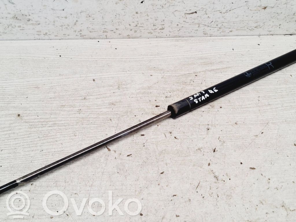 Mitsubishi Space Star Tailgate/trunk strut/damper 