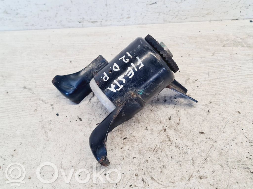 Ford Fiesta Engine mount bracket 