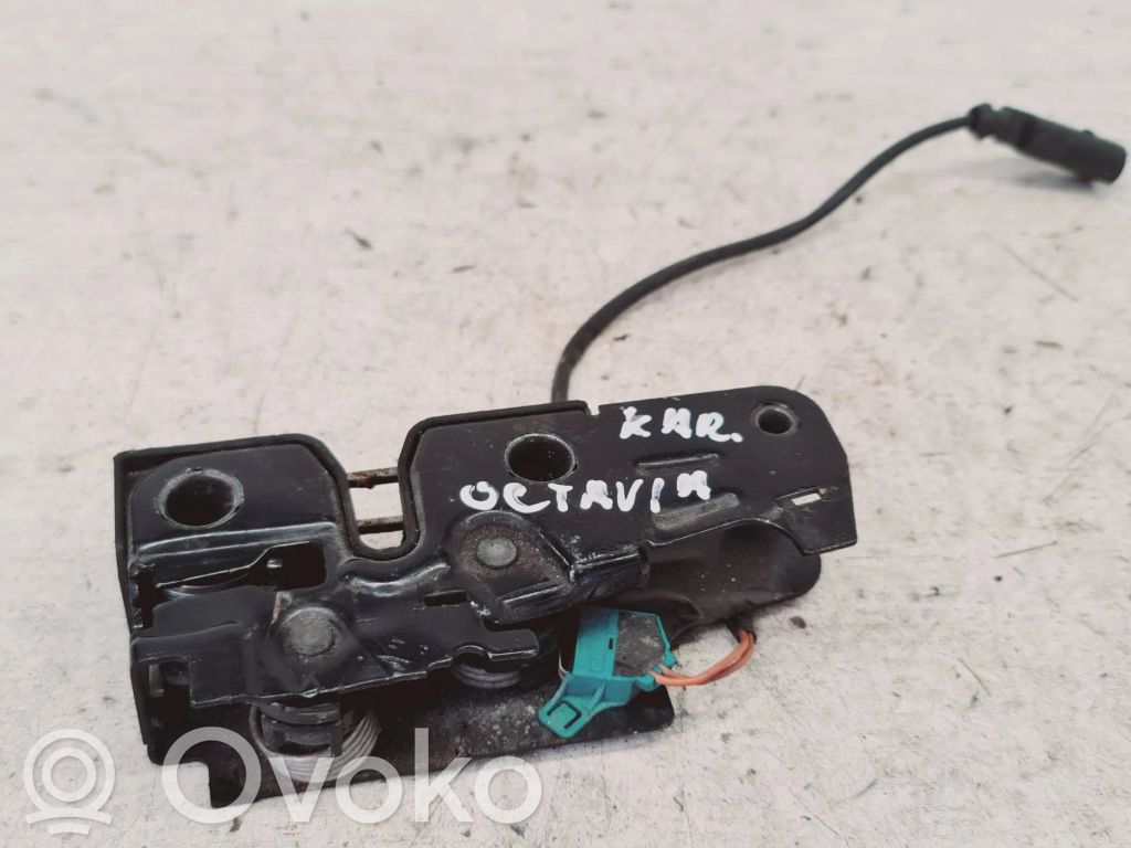 Skoda Octavia Mk2 (1Z) Schloss Schließzylinder Motorhaube 
