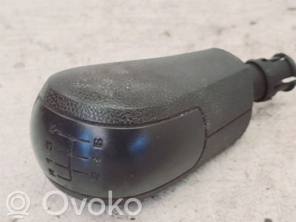 Skoda Octavia Mk2 (1Z) Pavarų perjungimo svirties apdaila (oda, bumbulas) 