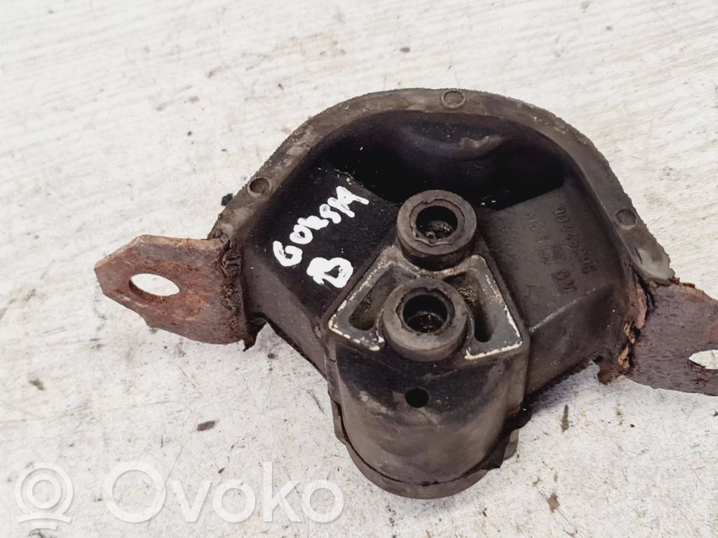 Opel Corsa B Engine mount bracket 